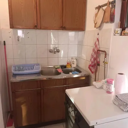 Sedrenik Apartman *